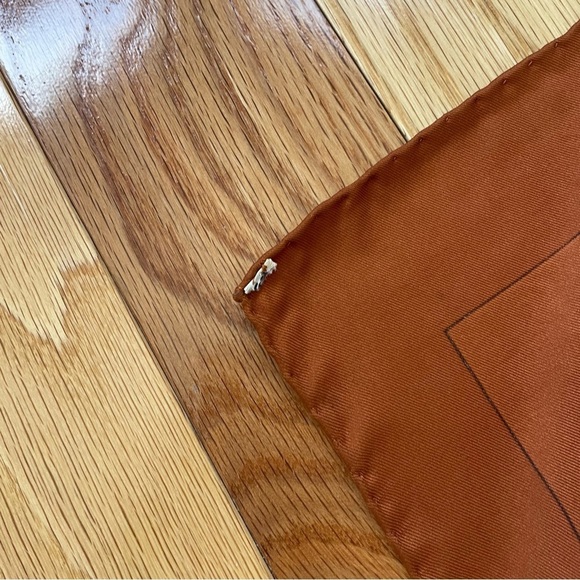 Hermès Vintage Brown Square Aux Champs Equestrian Floral Print Silk Scarf 90cm - Picture 11 of 12